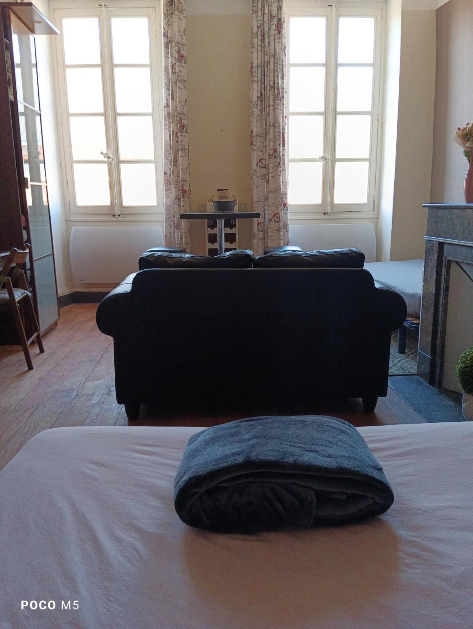 Artbnb Lezat-sur-Leze Exterior foto